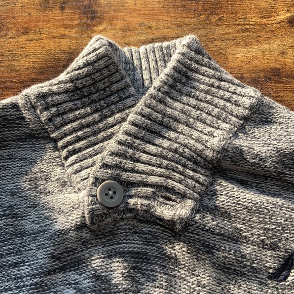 SET OF ‘NAUTICA’ KNITTED SWEATERS! - Picture 11 of 14